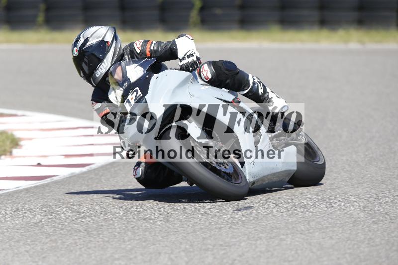 /Archiv-2025/48 25.08.2025 Cornu Master School ADR/rot-rouge/12